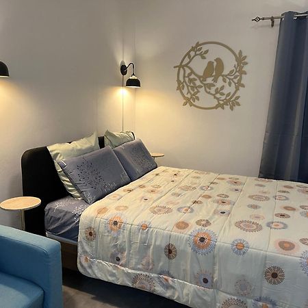 Newly Renovated Studio Apartment With Rooftop Pool, Few Steps To The Beach Flic en Flac Экстерьер фото