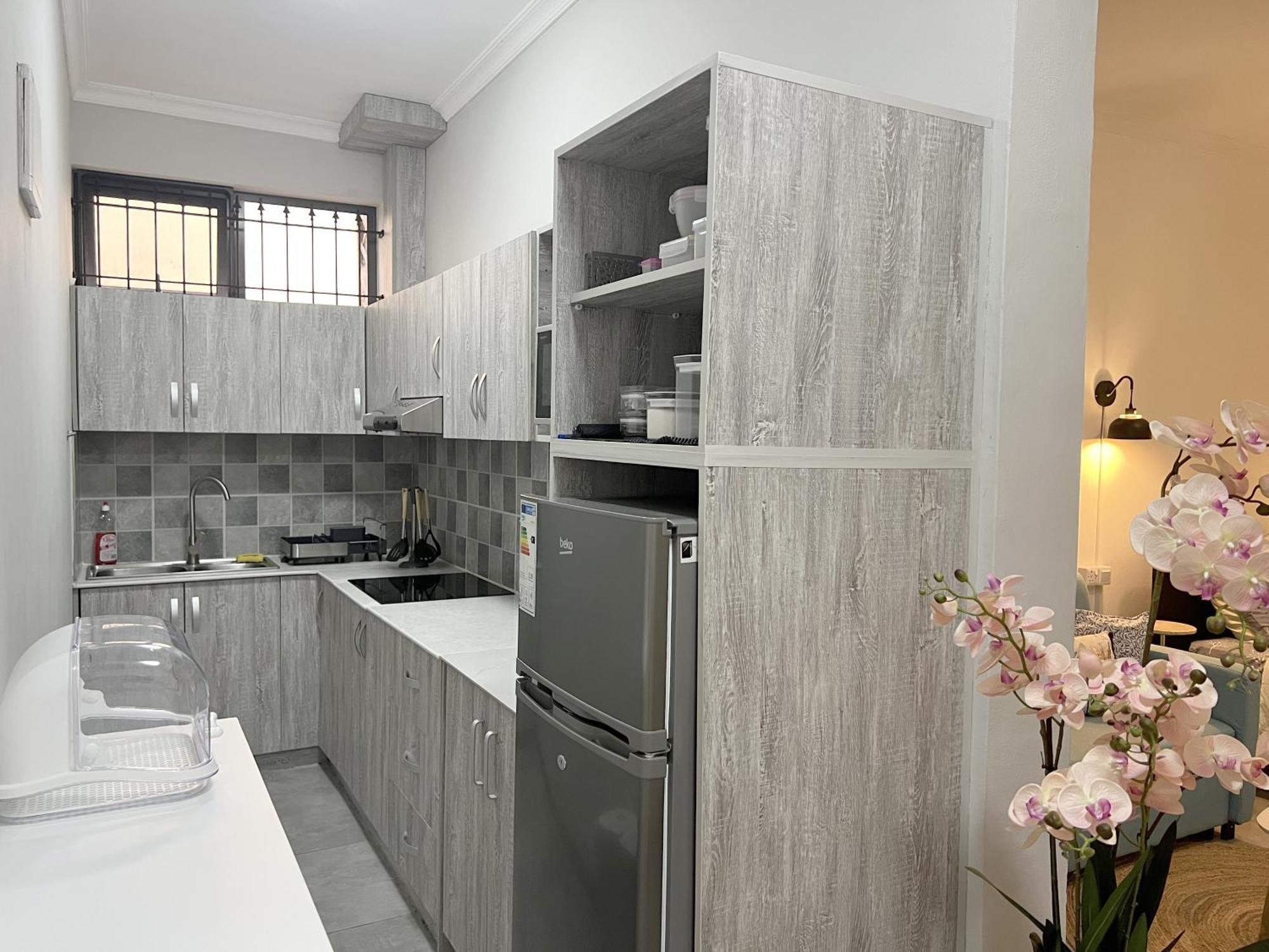 Newly Renovated Studio Apartment With Rooftop Pool, Few Steps To The Beach Flic en Flac Экстерьер фото